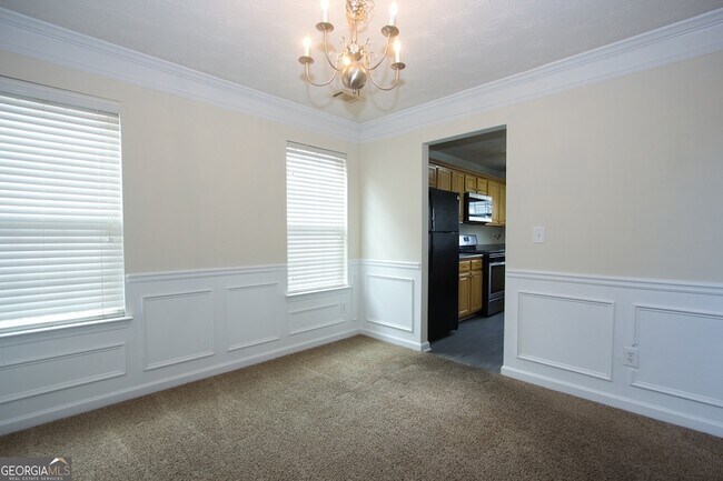 Building Photo - 4333 Beaver Tree St