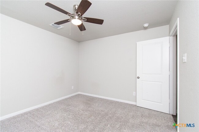 Building Photo - 8207 Montclair Dr