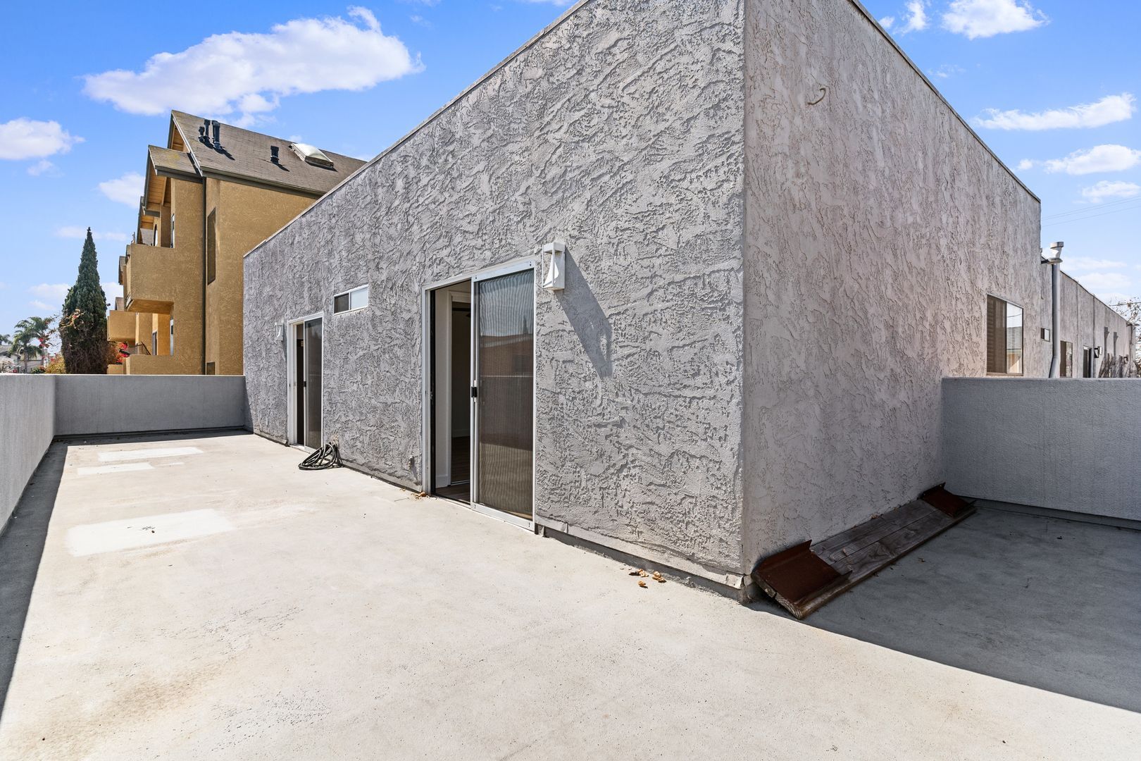 Building Photo - 630 Nebraska Ave