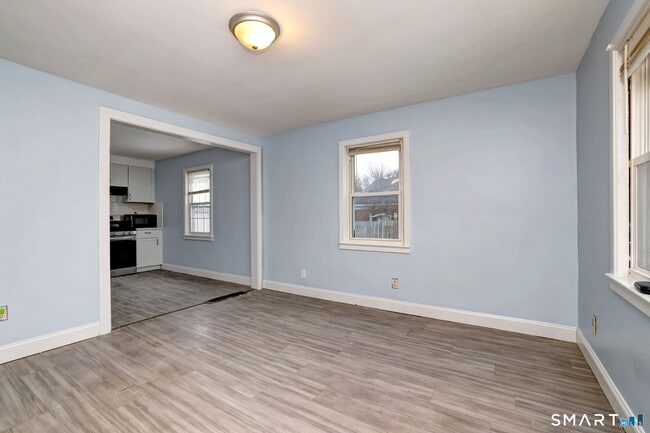 Building Photo - 106 Higbie Dr