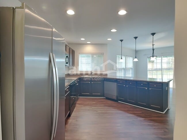 Building Photo - 4915 Manchineel Ln