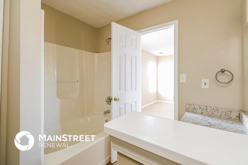 Building Photo - 6700 Browns Mill Ferry Dr