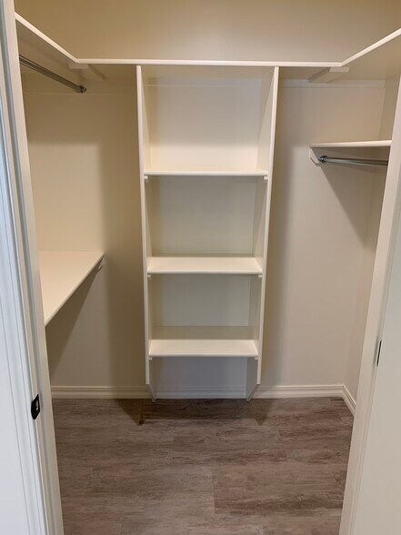 Master bedroom closet - 2100 E Olympic Ave