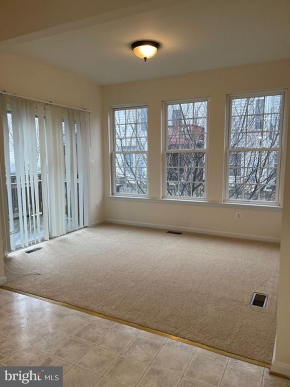 Building Photo - 12039 Kemps Landing Cir
