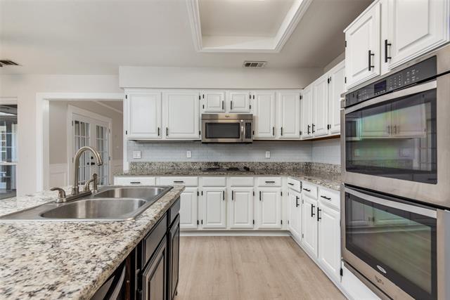 Building Photo - 3915 St Christopher Ln