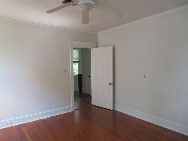 Building Photo - 1762 Matoax Ave