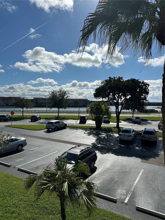 Building Photo - 13255 SW 9th Ct