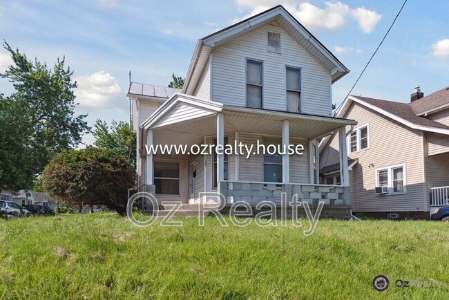 Building Photo - 1303 Western Ave