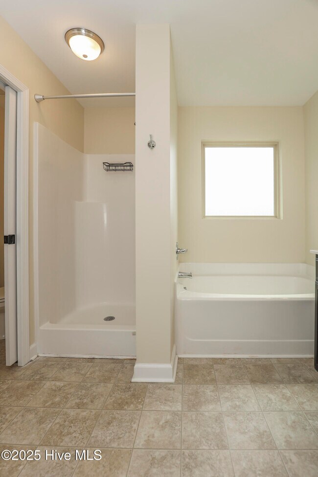 Building Photo - 304 Windward Landing