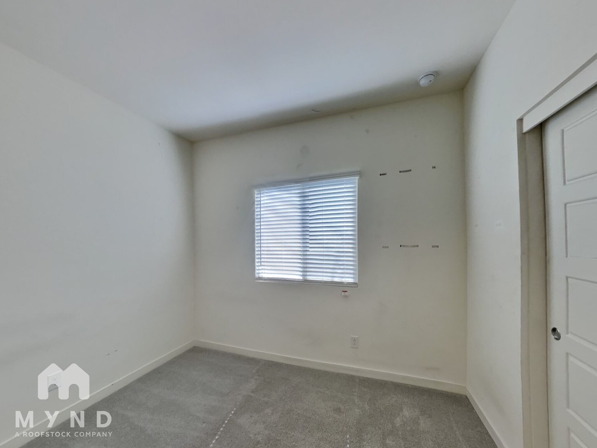 Building Photo - 961 E Wiley Way