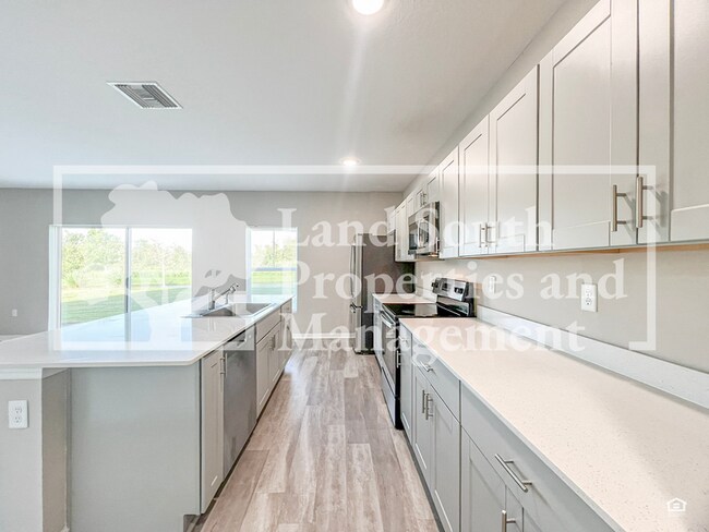 Building Photo - 5484 Siltstone St
