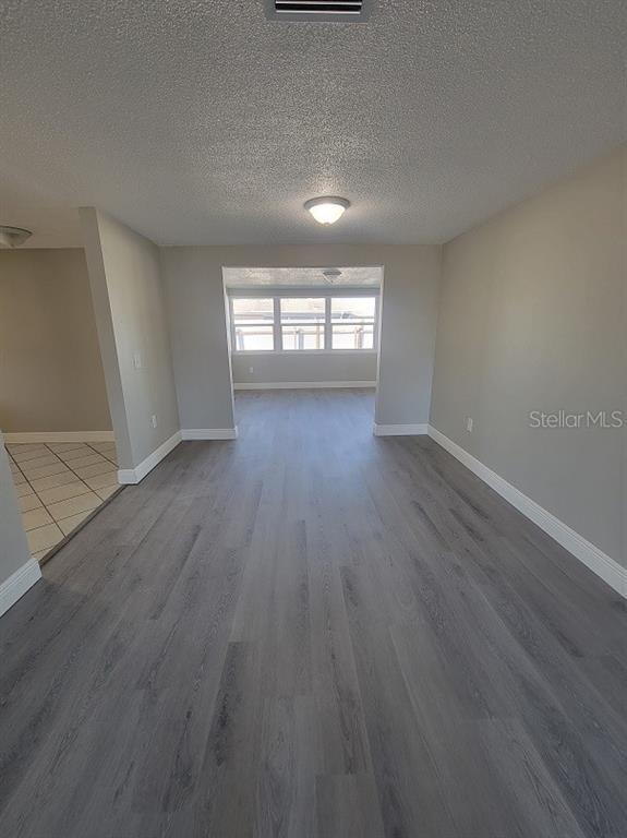 Building Photo - 6935 Alta Vista St