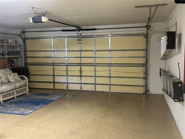Building Photo - 2515 NW 53rd Ave Rd