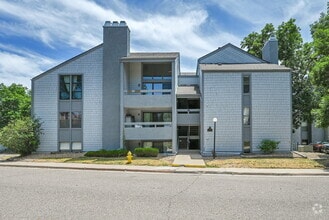 Building Photo - $1,450.00, 1-bedroom, 1-bathroom Lower Lev...