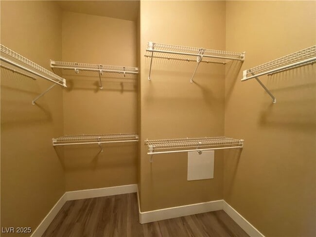 Building Photo - 17 Moraine Dr