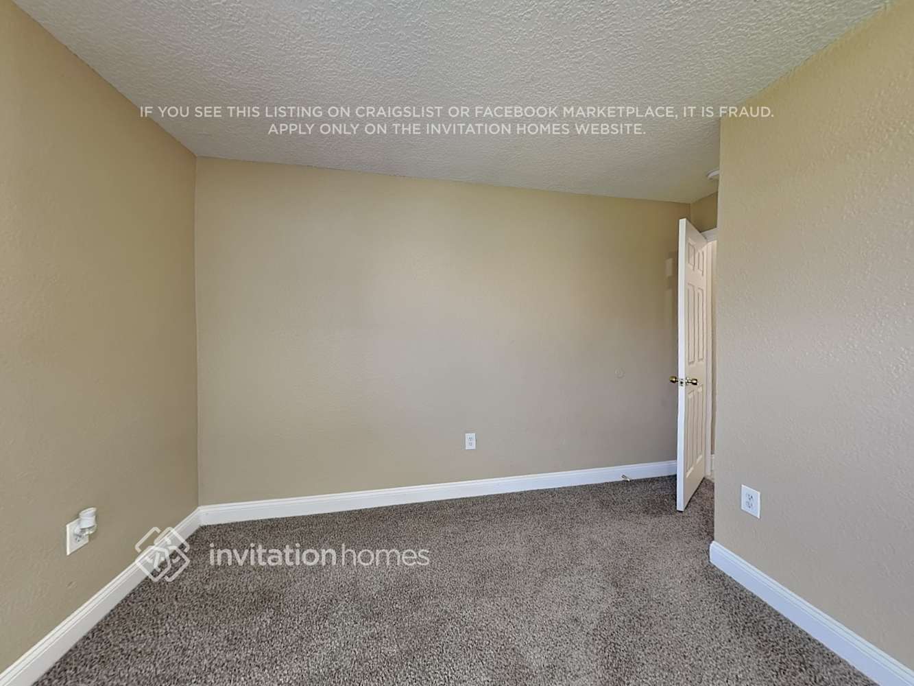 Building Photo - 409 Blackbird Way