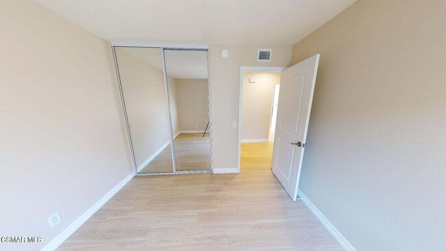 Building Photo - 89 Los Vientos Dr