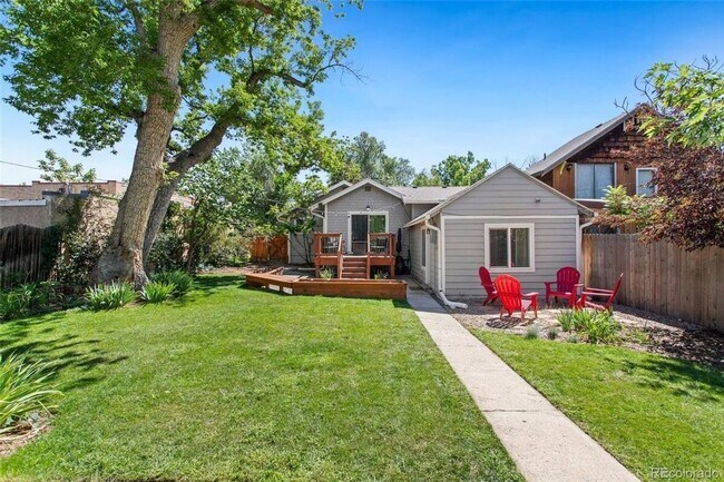 Building Photo - 326 N Logan Ave