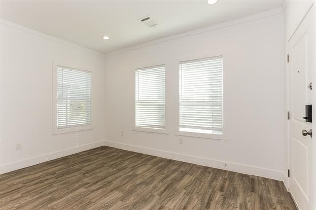 Building Photo - 2112 Belzise Terrace