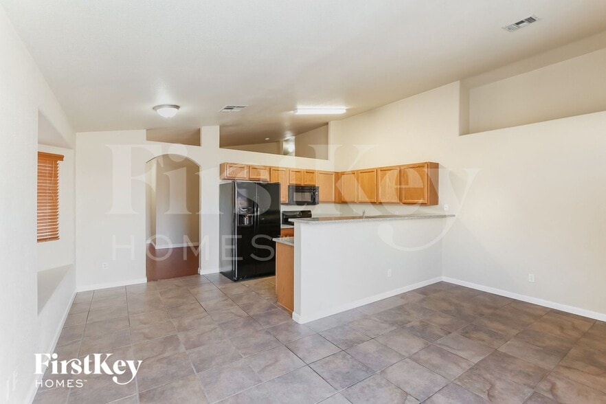 Building Photo - 3732 Sorrowing Sparrow Ct