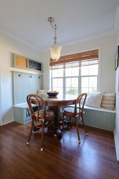 Building Photo - 15 Caitlin Ave