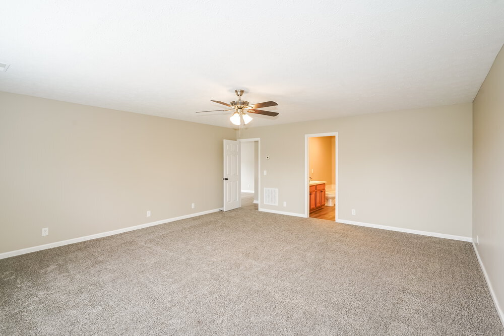 Building Photo - 613 Blossom Hill Dr