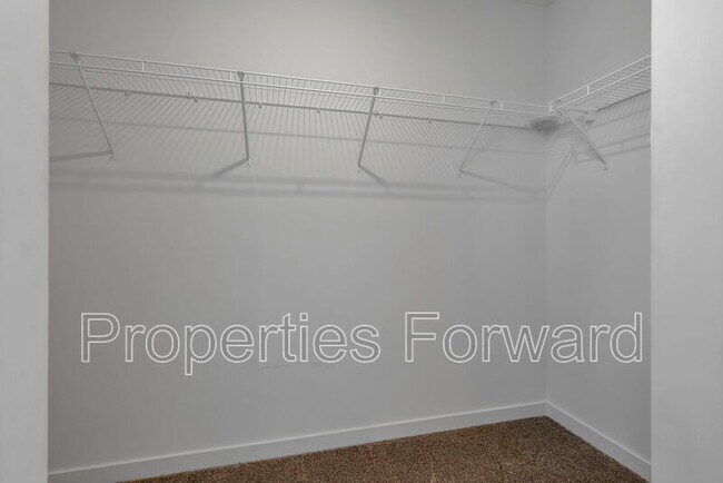 Building Photo - 21 Thurber Rd