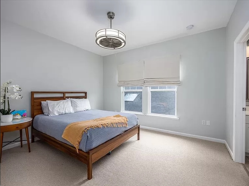 Building Photo - 3833 SW 91st Dr