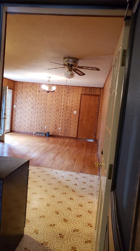 Building Photo - 280 Yeatts Rd