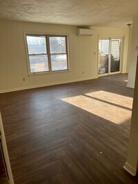 Building Photo - 922 W Aaron Drive - State College