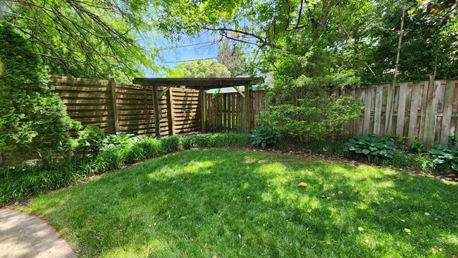 Building Photo - Rare Opportunity In Belle Haven Neighborhood - Yard Work Included in Rent