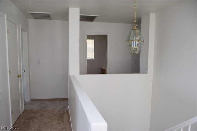 Building Photo - 9493 Grove Ridge Ave