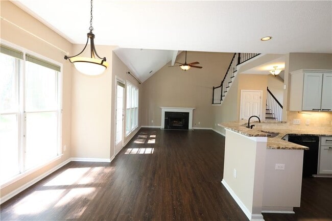 Building Photo - 6395 Seymour Ct NW