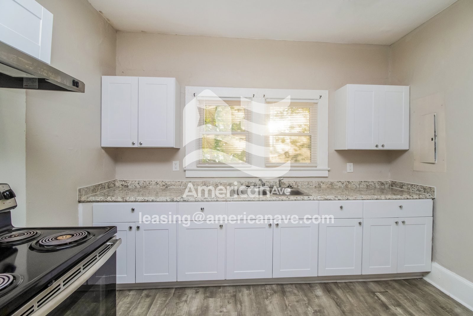 Building Photo - 536 Hickory Ave