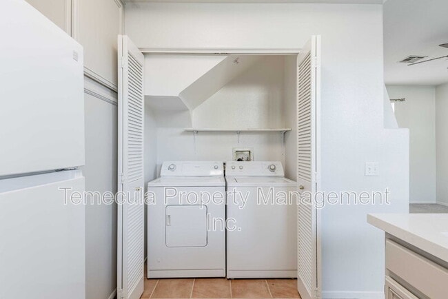 Building Photo - 39271 Flamingo Bay