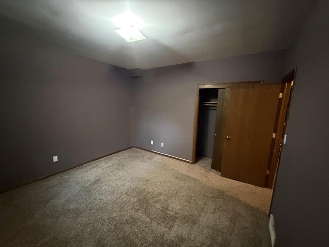 Building Photo - 2568 Pebble Valley Rd