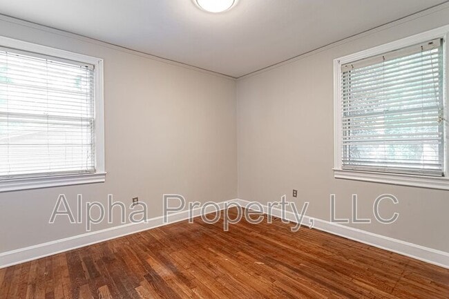 Building Photo - 123 Legrand Blvd