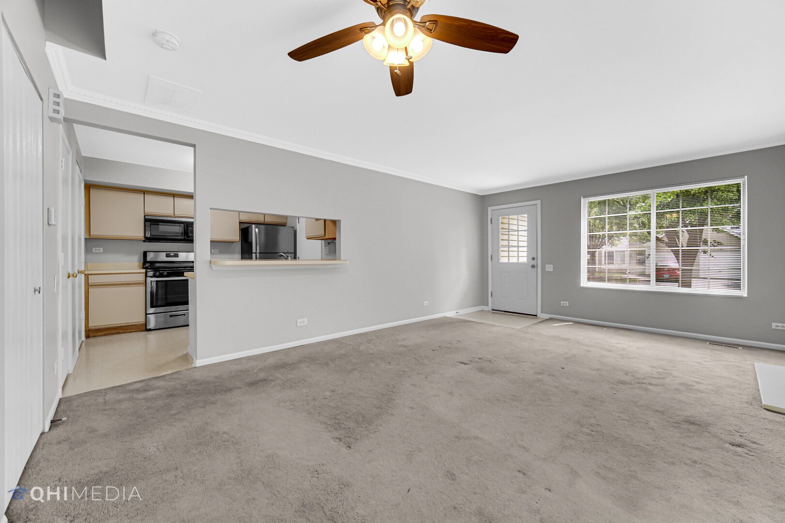 Building Photo - 425 Monmouth Ct