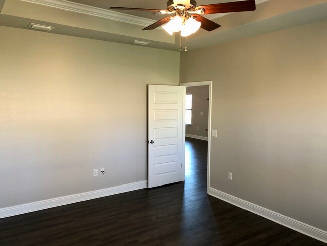 Building Photo - 31606 Shearwater Dr