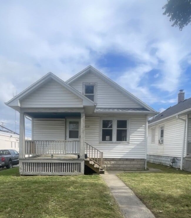 Building Photo - 4124 N 6th St