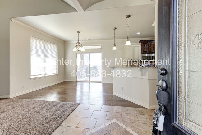 Building Photo - * * * $250 Move-in Special * * * Charming 3-Bedroom / 2-Bathroom Home! * * * $250 Move-in Special...