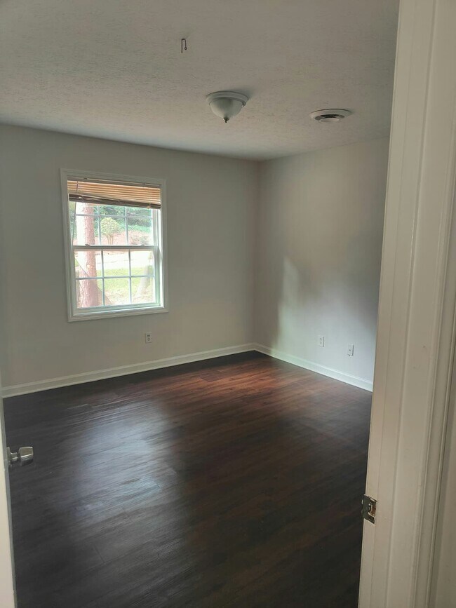 Building Photo - 3272 Idlecreek Ln