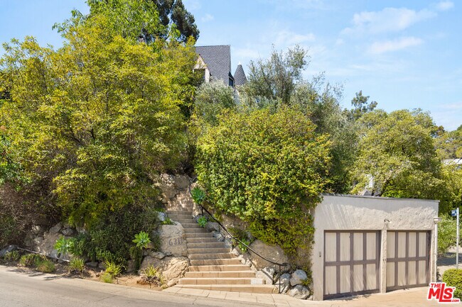 Building Photo - 6311 Heather Dr