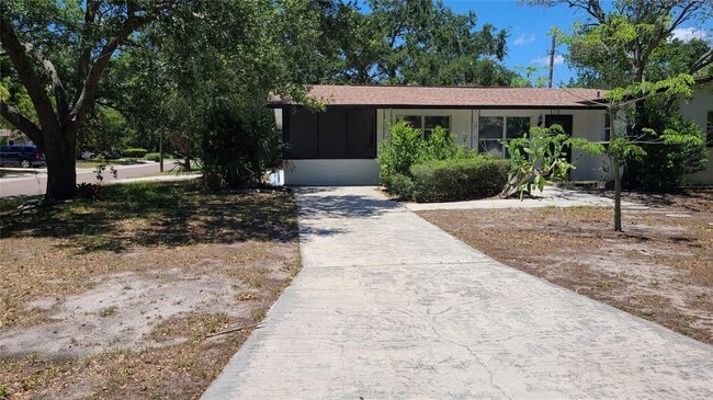 Building Photo - 4611 W Villa Rosa St
