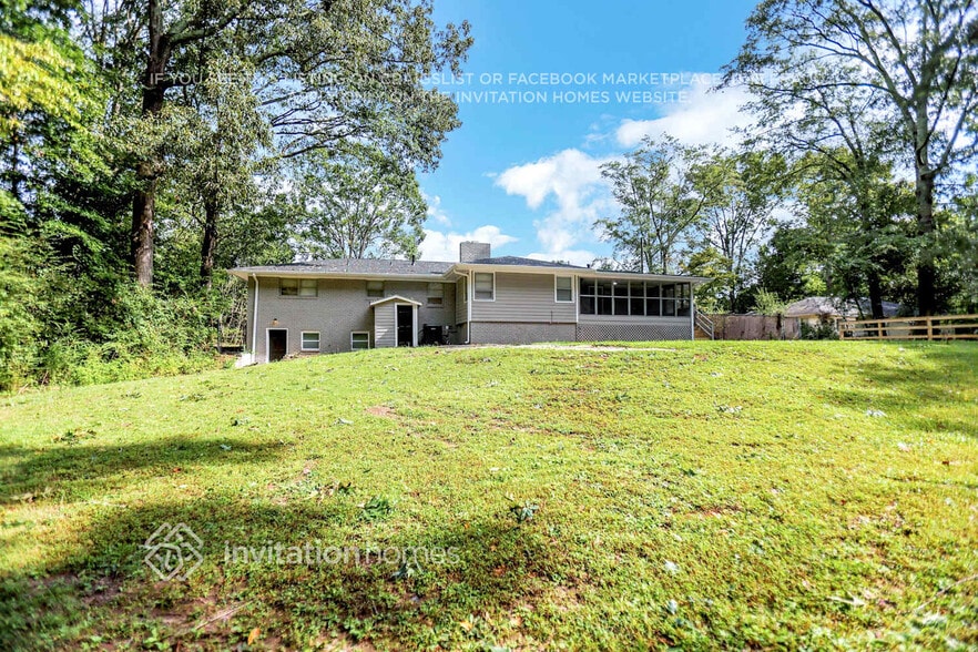 Building Photo - 5561 George Rd