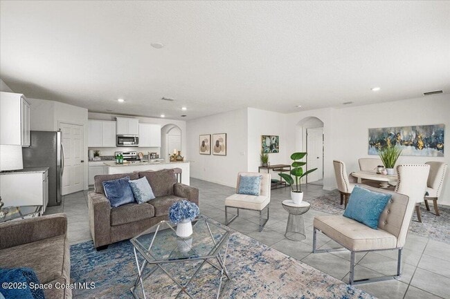 Building Photo - 1854 Capital Dr SE