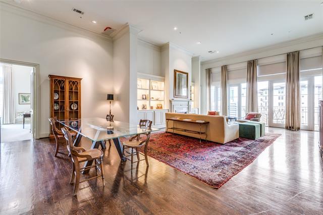 Primary Photo - 3535 Gillespie St