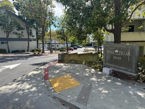 Building Photo - 1043 Southwood Dr