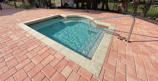 Building Photo - 9055 Wiles Rd