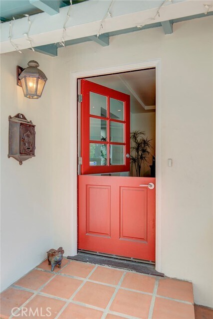 Building Photo - 333 3rd St